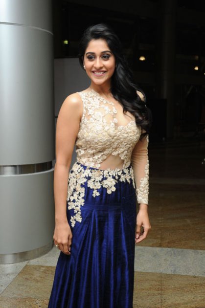 Regina-at-Pilla-Nuvvu-leni-Jeevitham-Success-Meet